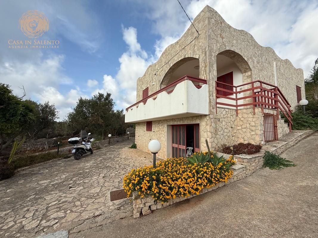 Casa indipendente con giardino a Corsano