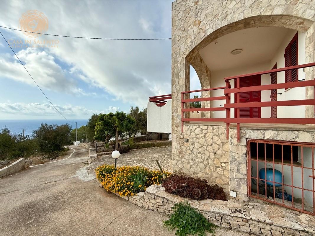 Casa indipendente con giardino a Corsano