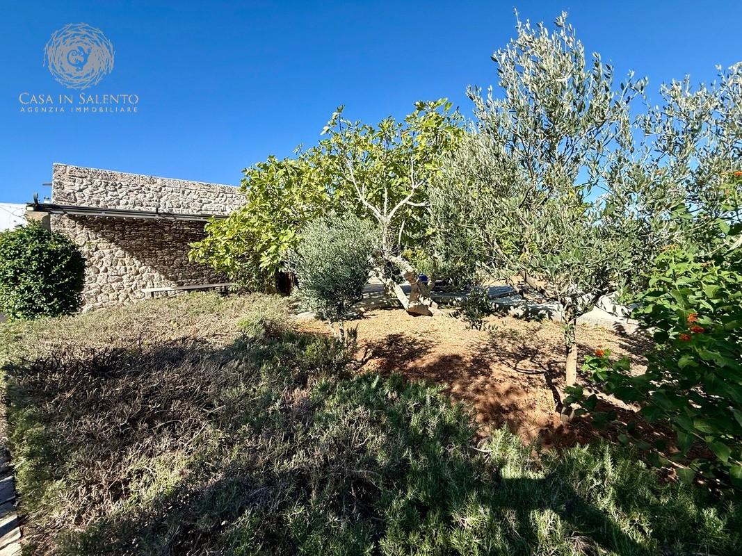 Villa con giardino, Alessano montesardo