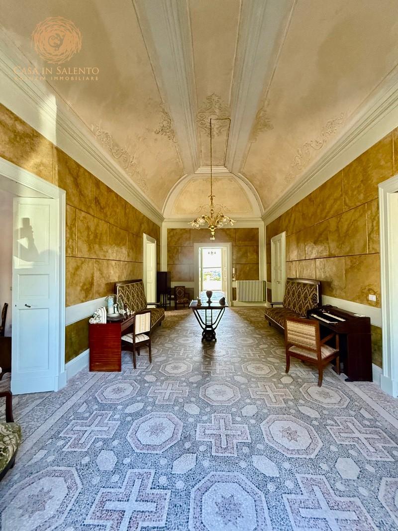 Villa con giardino a Specchia