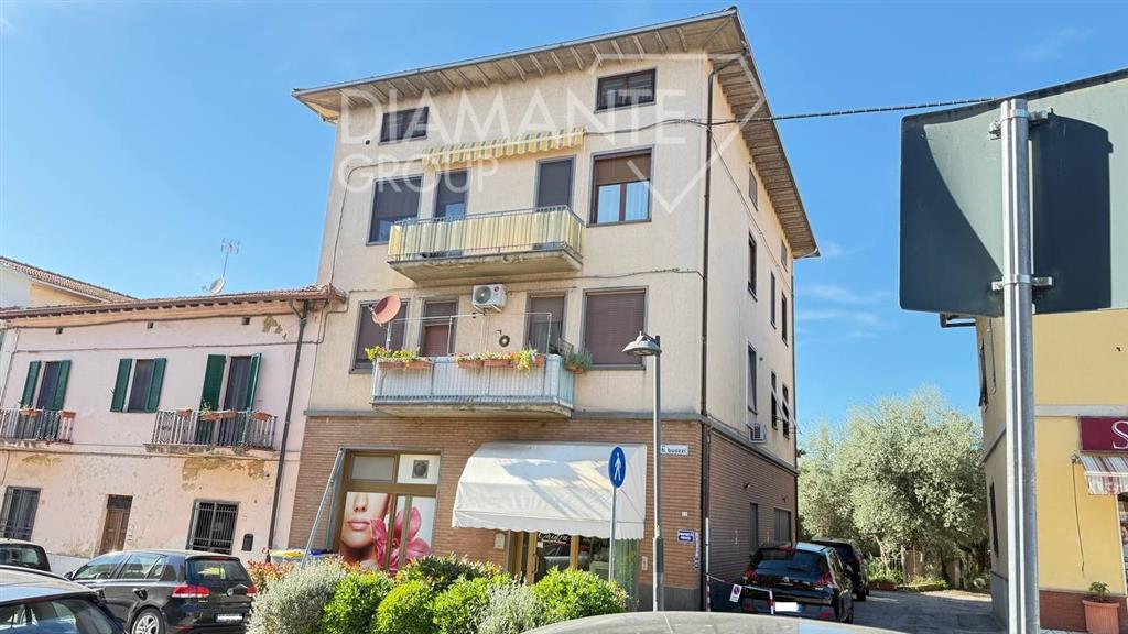 Mansarda in vendita, Castiglione del Lago centro