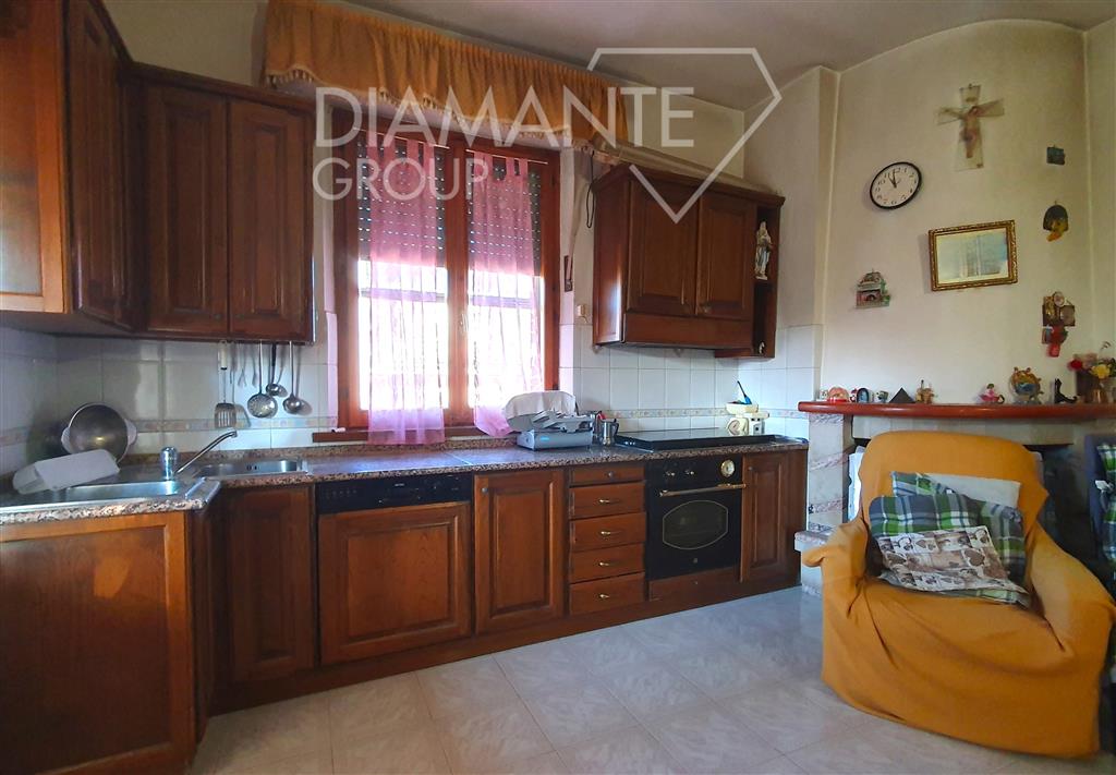 Appartamento con giardino in pozzuolo, Castiglione del Lago