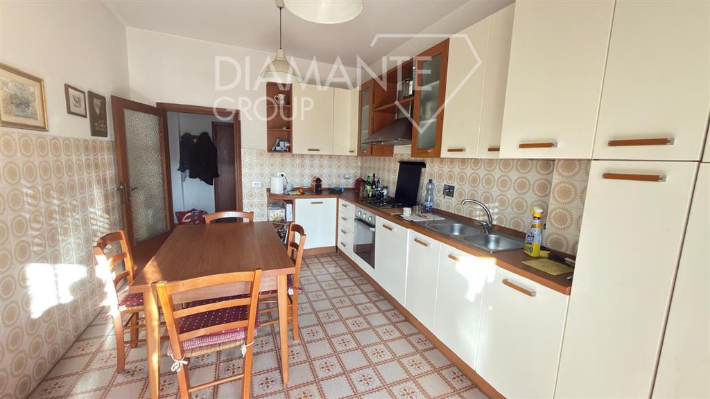 Appartamento con terrazzo a Castiglione del Lago