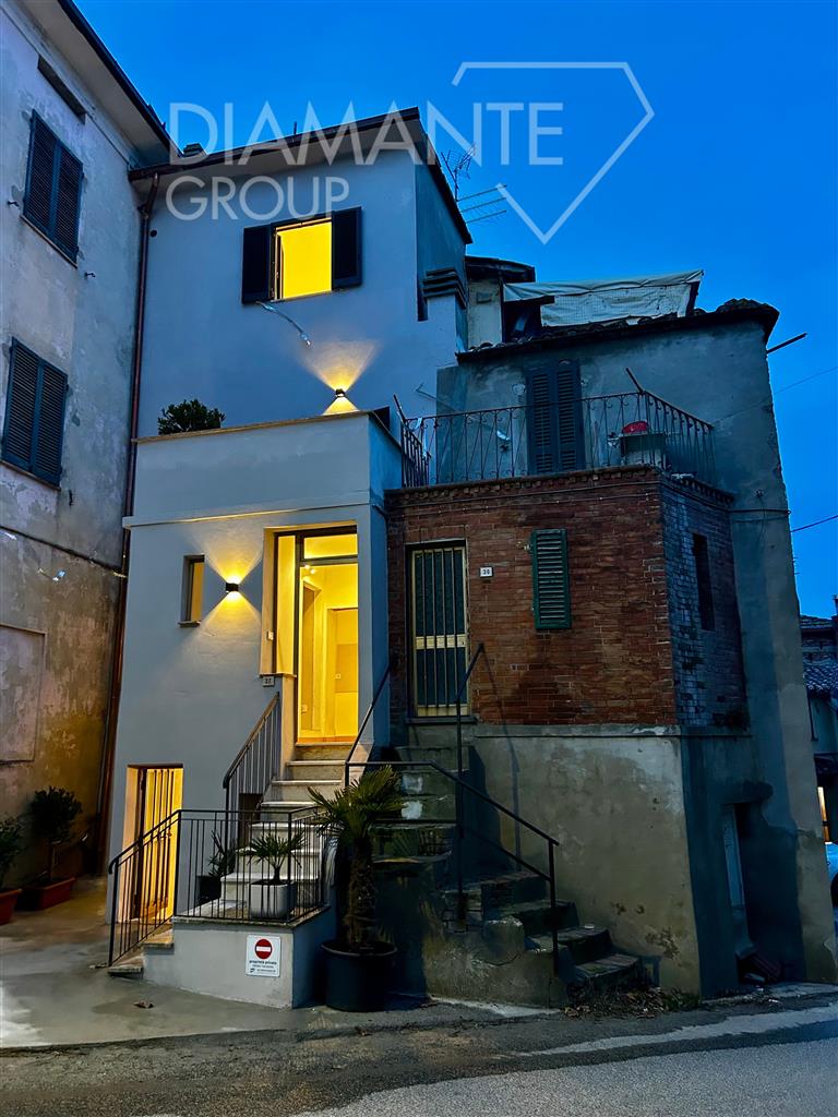 Casa indipendente con giardino, Castiglione del Lago sanfatucchio