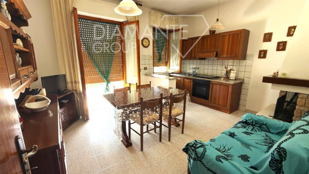 Casa indipendente con giardino a Castiglione del Lago