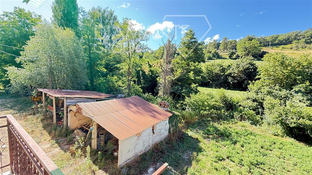 Casa indipendente con giardino a Gubbio