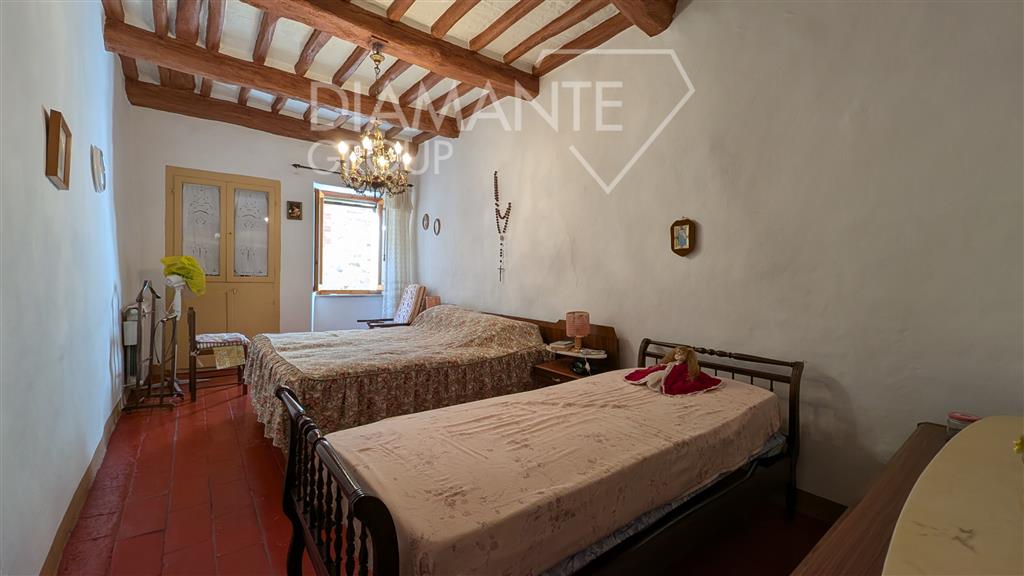 Appartamento in vendita a Paciano