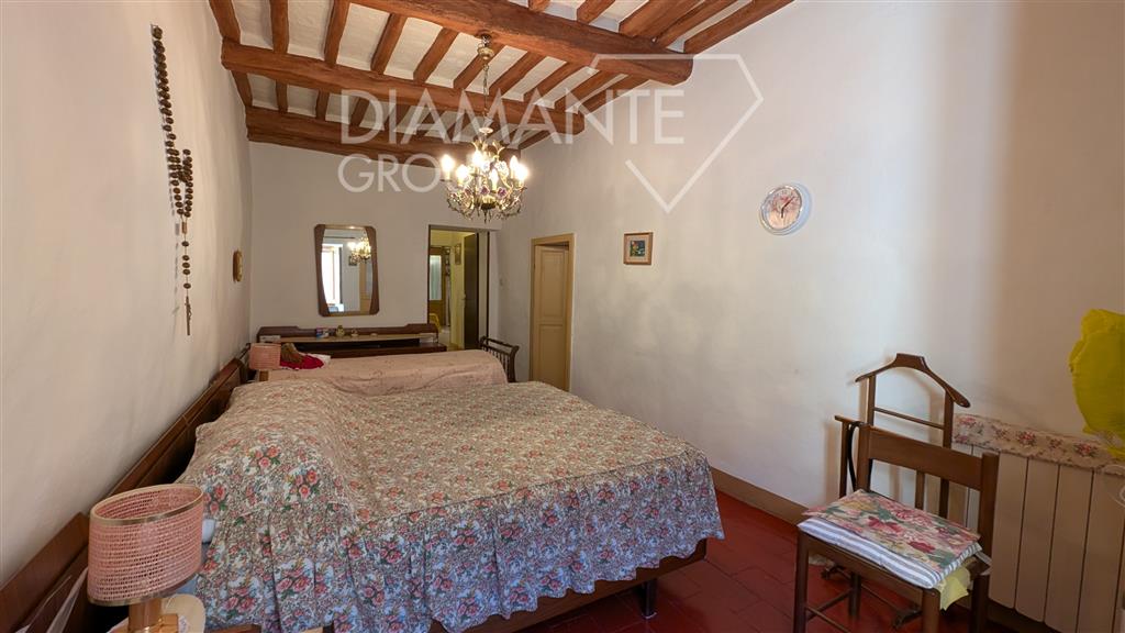 Appartamento in vendita a Paciano