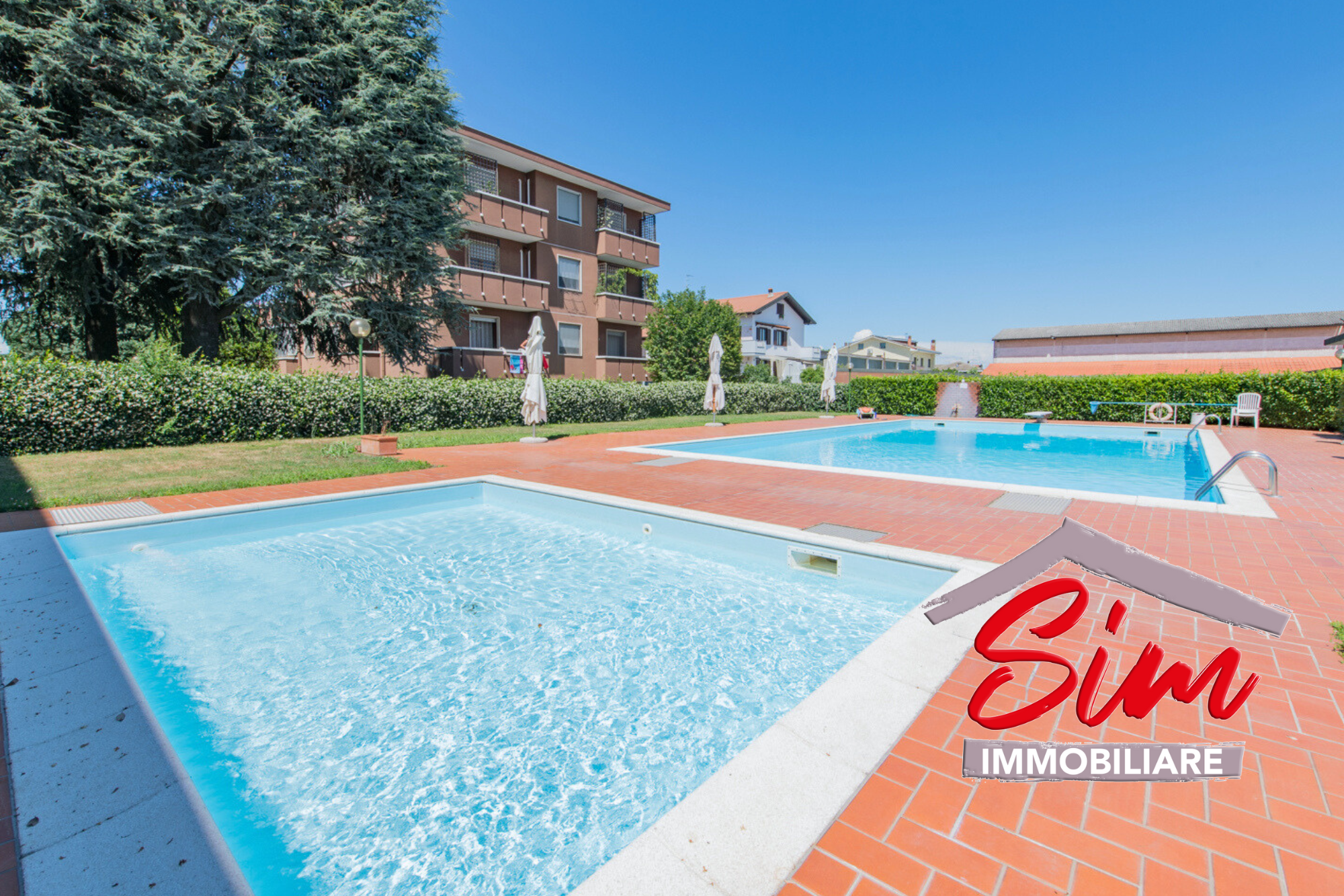 Quadrilocale con giardino in strada privata oasi, Cameri