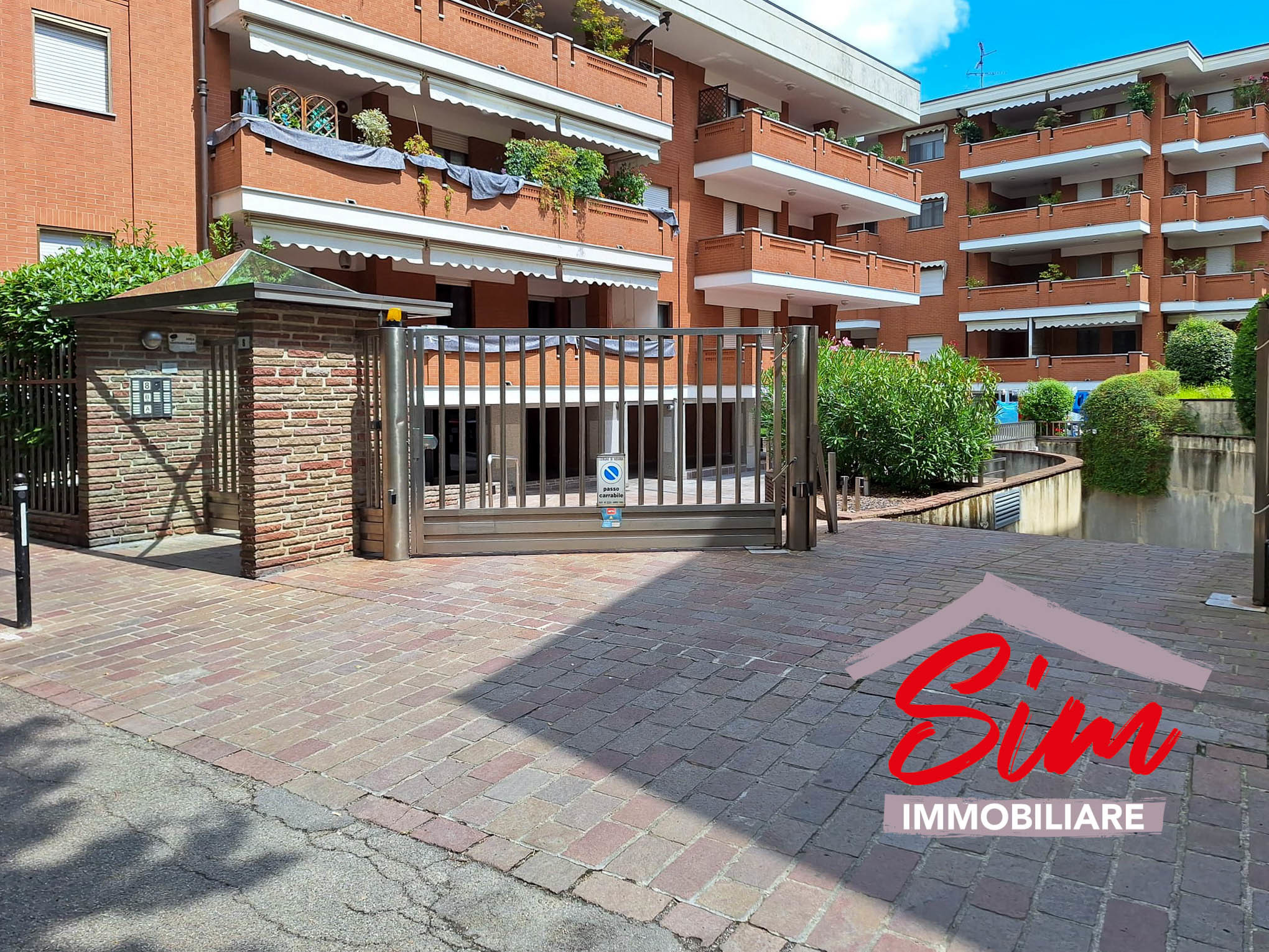 Box/Garage 14mq in affitto in via guglielmo marconi 5e, Novara