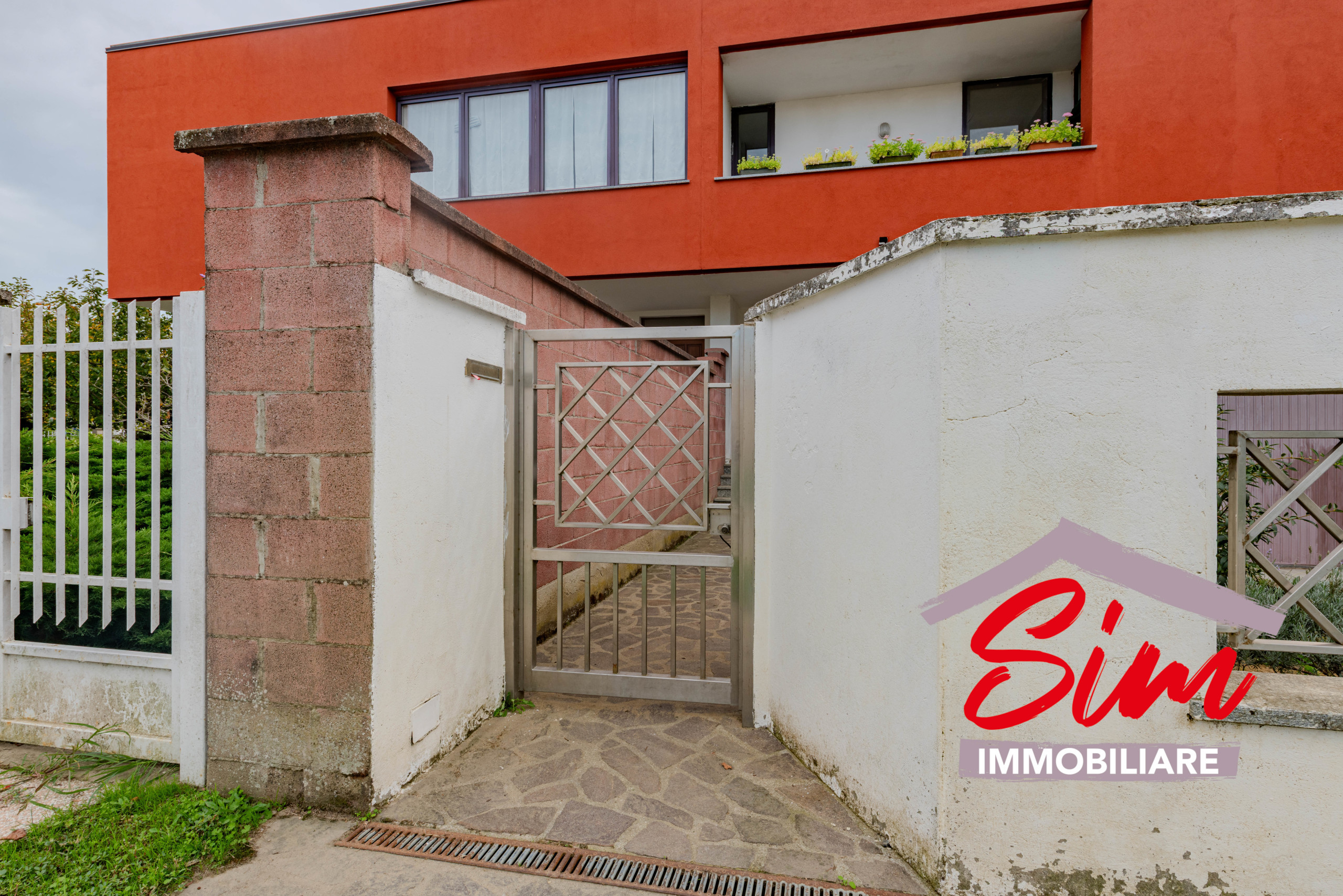 Villa con giardino in via roncaglione snc, Casalino