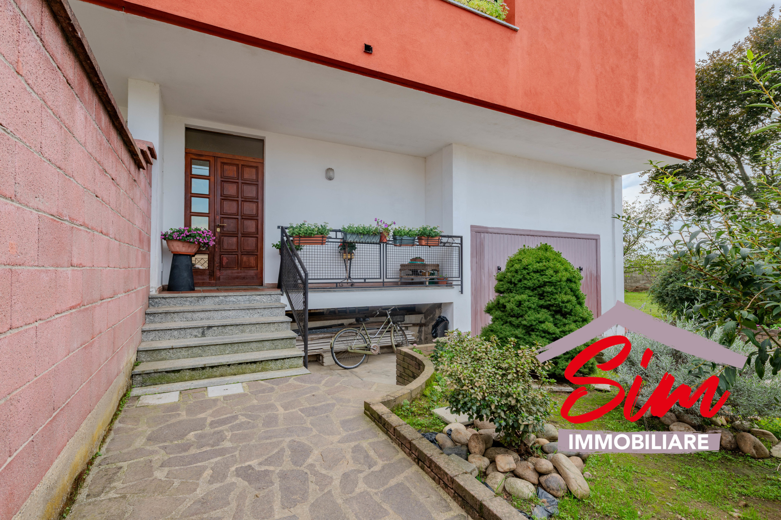 Villa con giardino in via roncaglione snc, Casalino