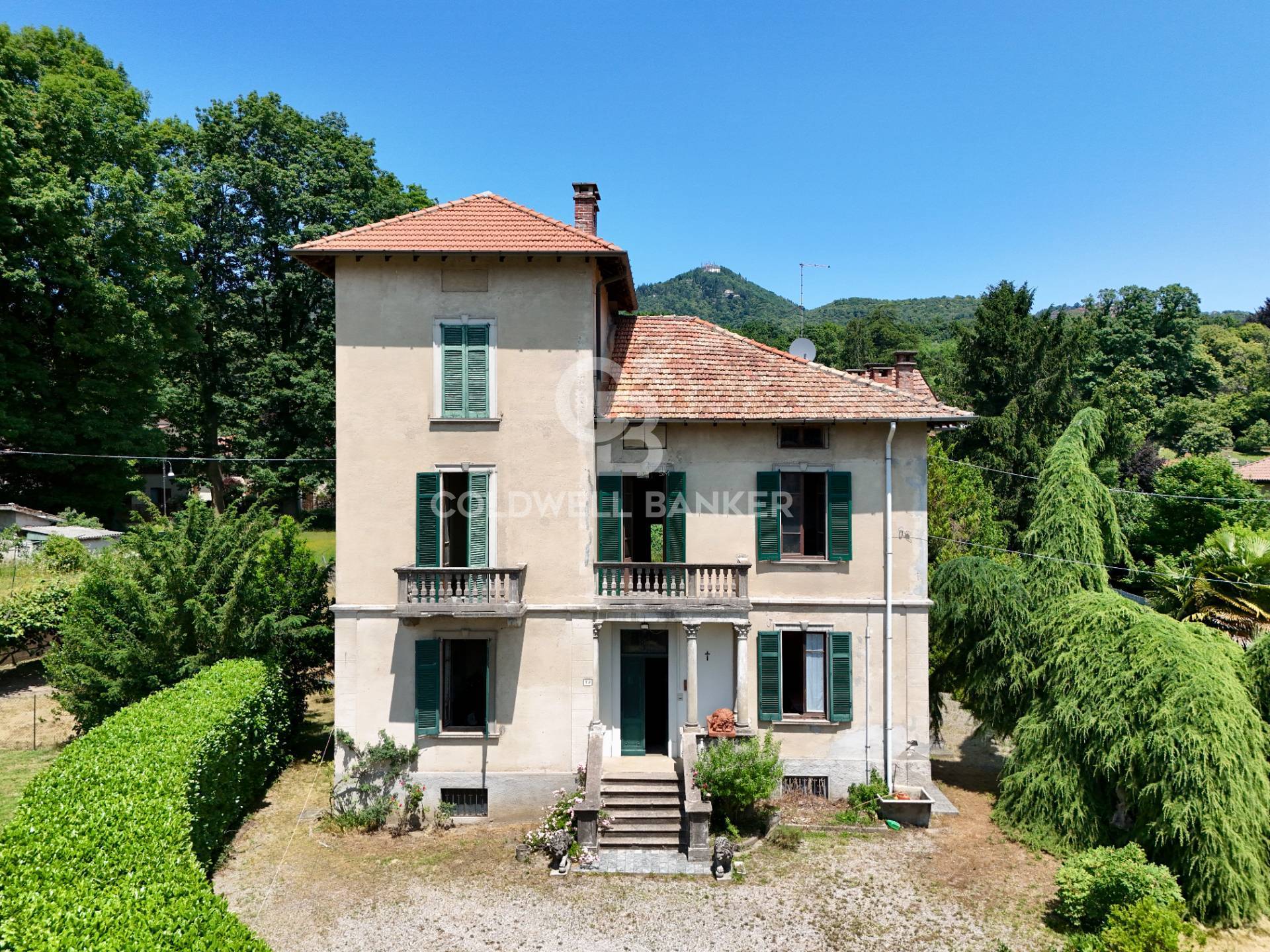 Villa storica in vendita a Casciago