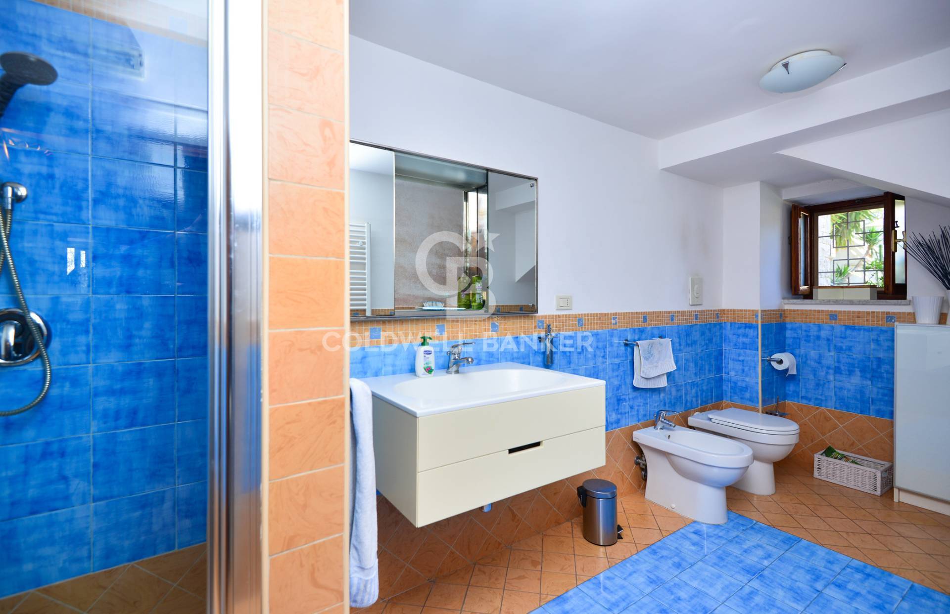 Villa in vendita a Bari, S. Spirito