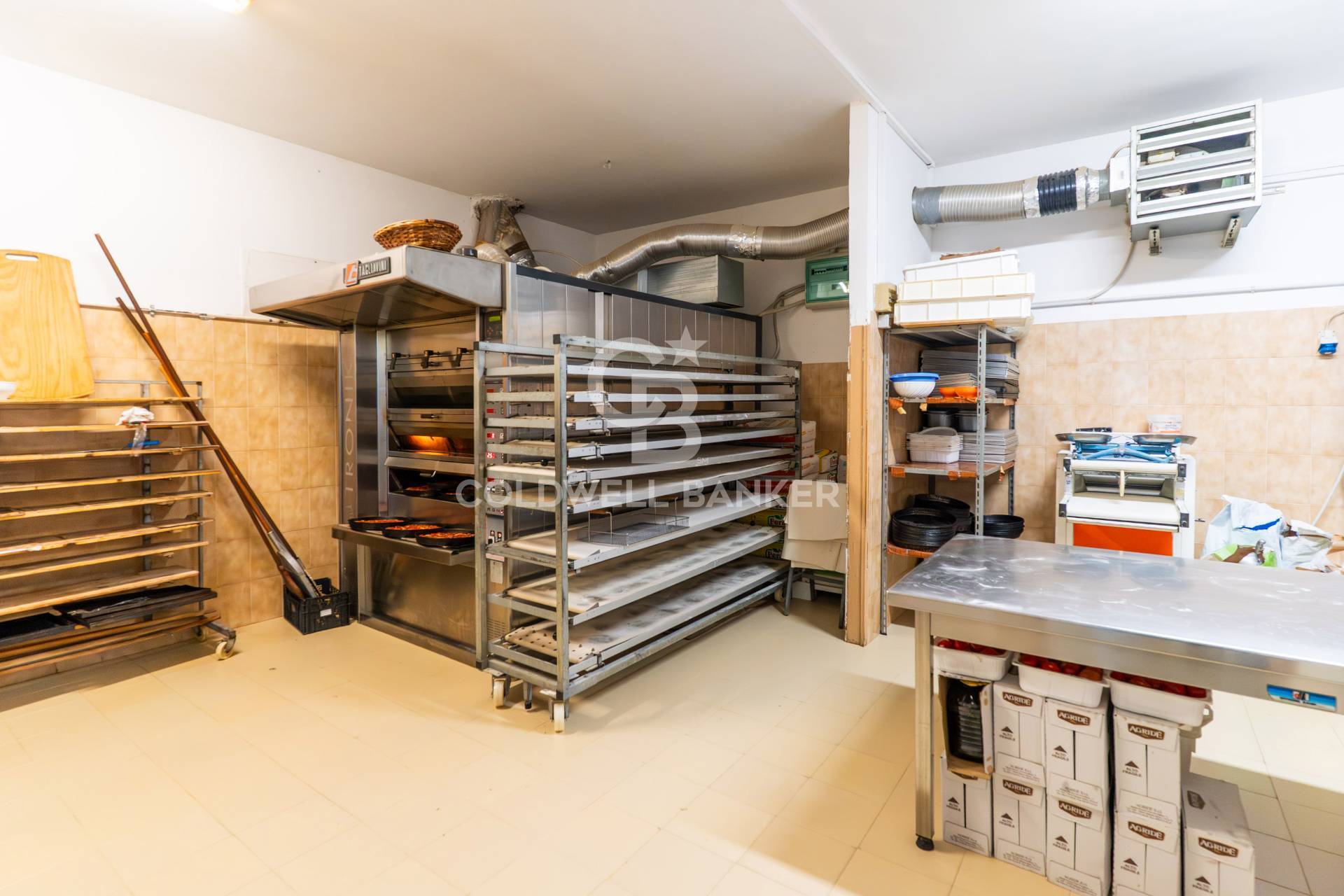 Attivit commerciale in vendita a Fasano, Torre Canne