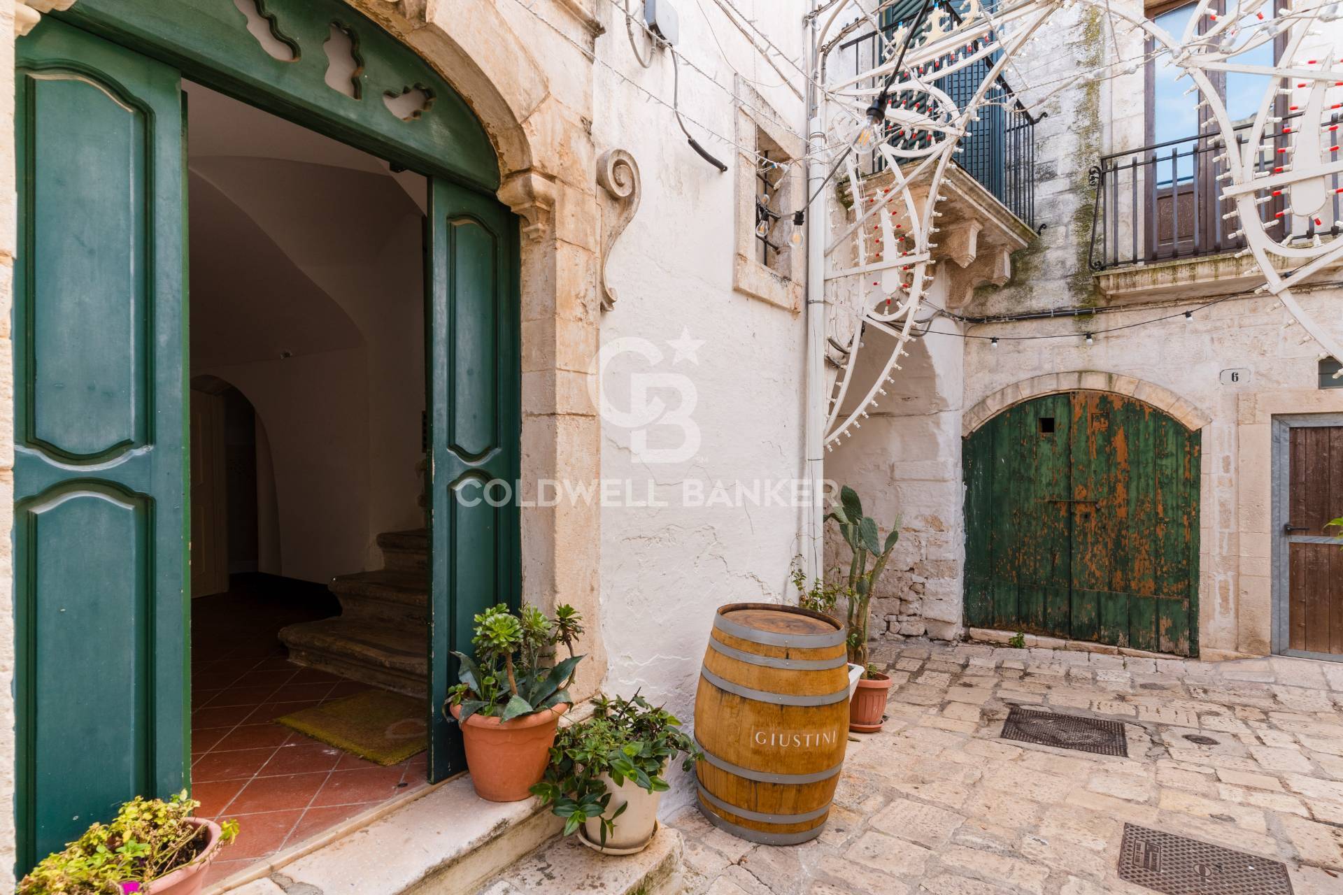 Stabile / Palazzo in vendita a Ceglie Messapica