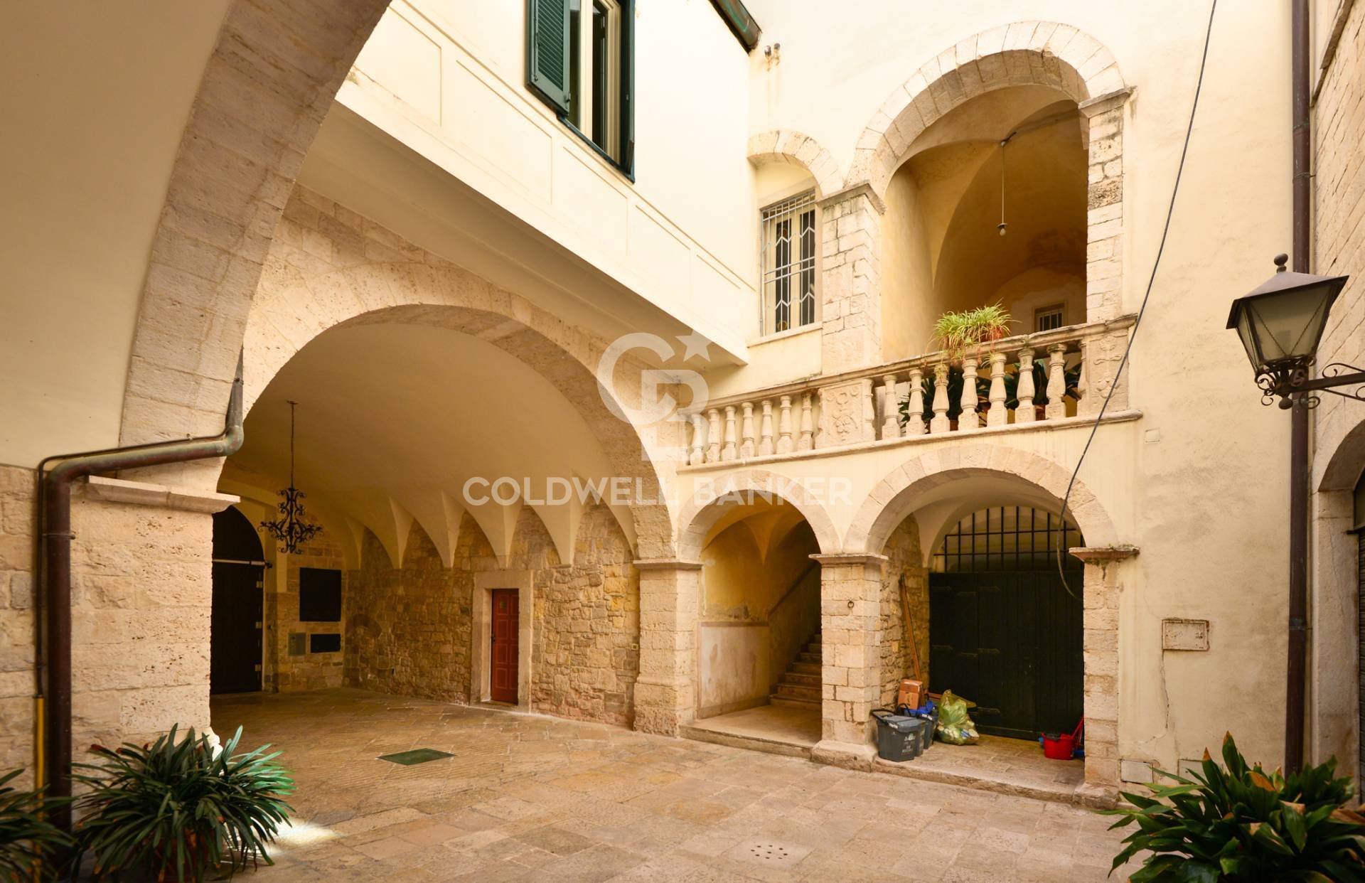 Palazzo in vendita a Trani