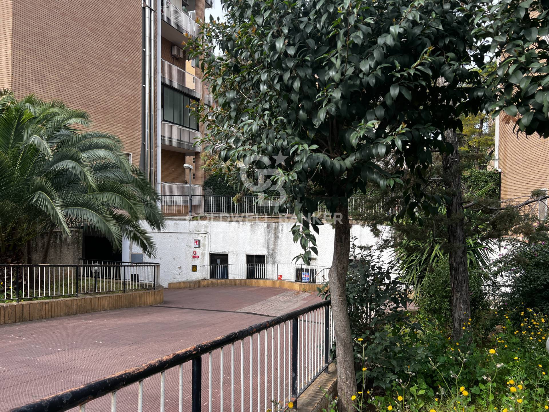 Garage / Box in vendita a Bari, Poggiofranco