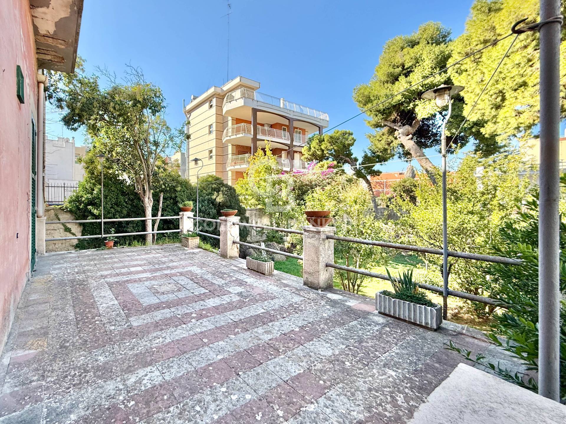 Villa in vendita a Bari, S. Spirito