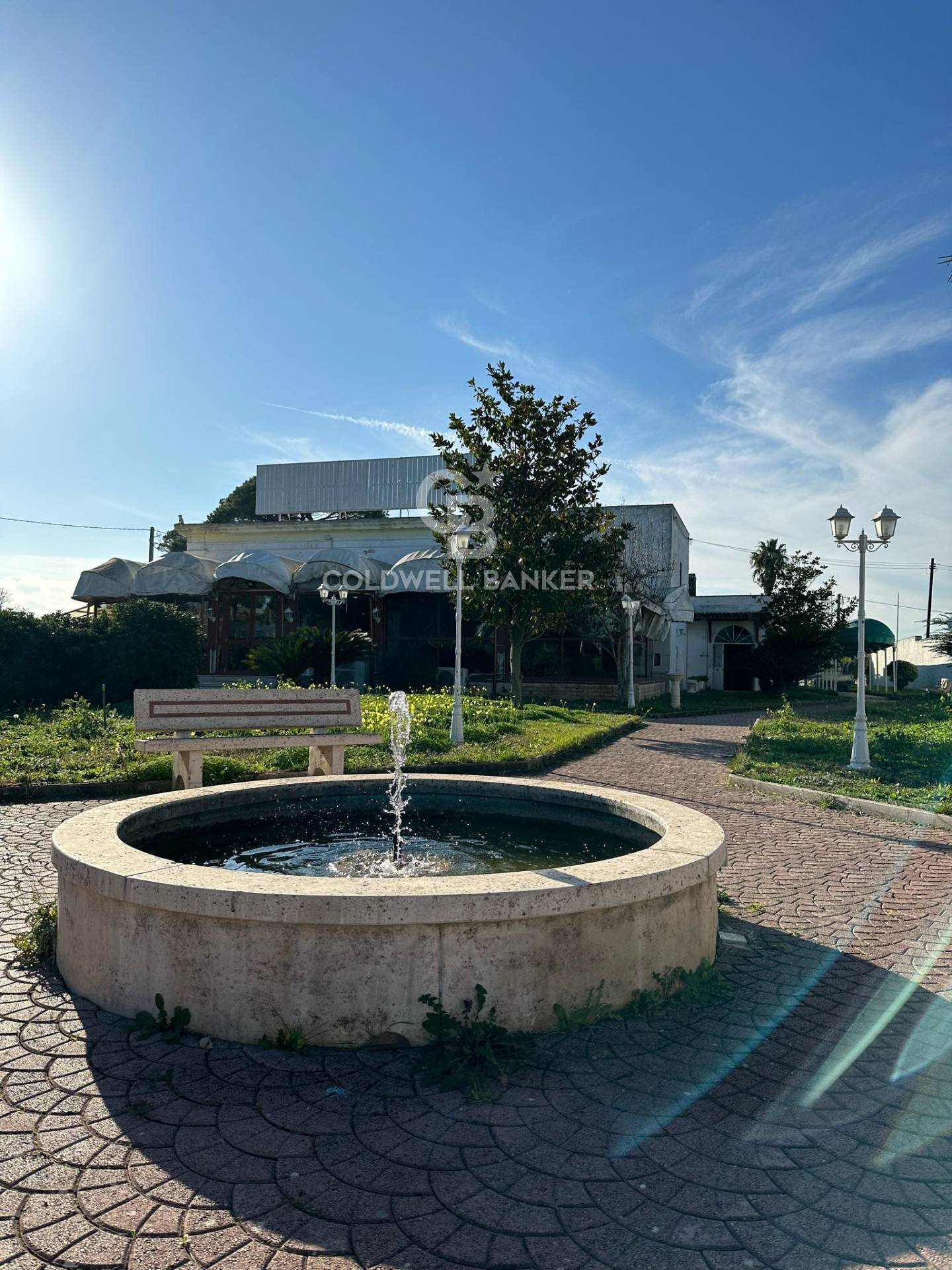 Complesso immobiliare in affitto a Triggiano