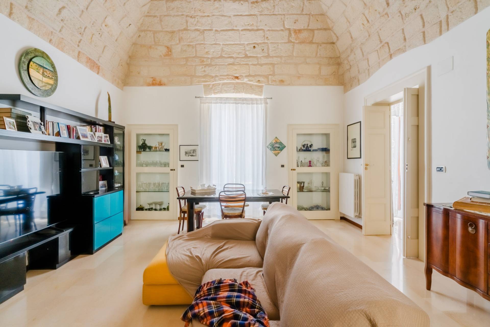 Palazzo in vendita a Mola di Bari