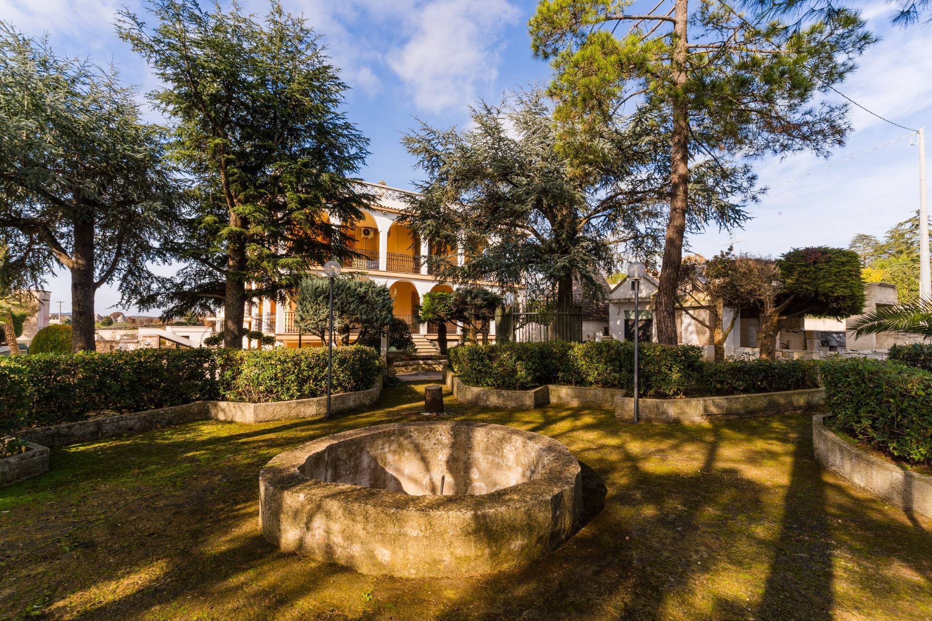 Stabile / Palazzo in vendita a Noci