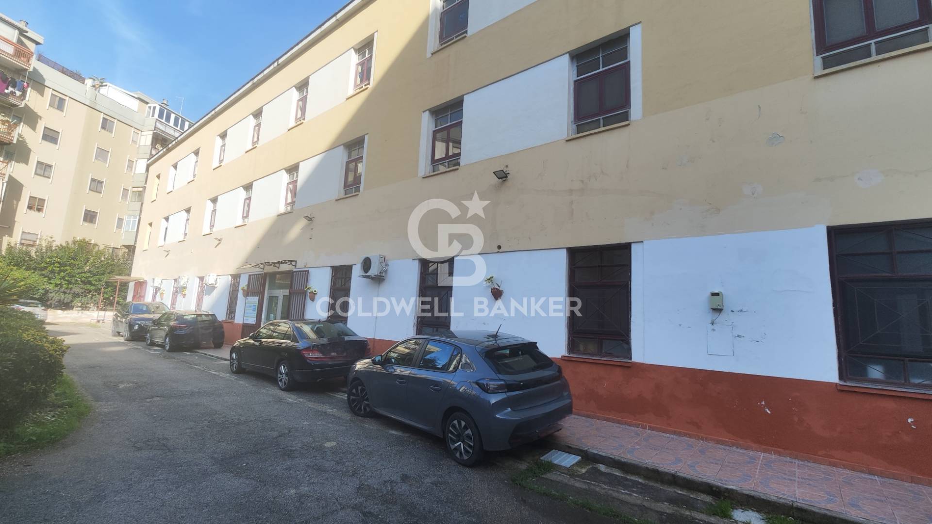 Edificio Direzionale in affitto a Bari, Japigia