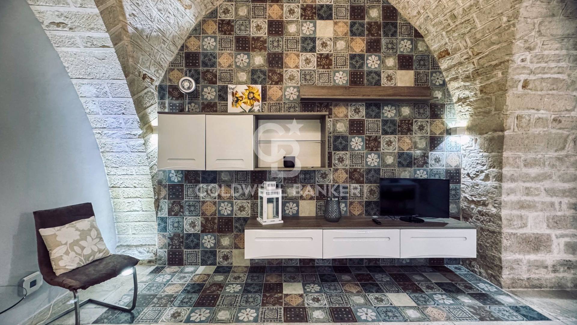 Appartamento indipendente in vendita a Giovinazzo