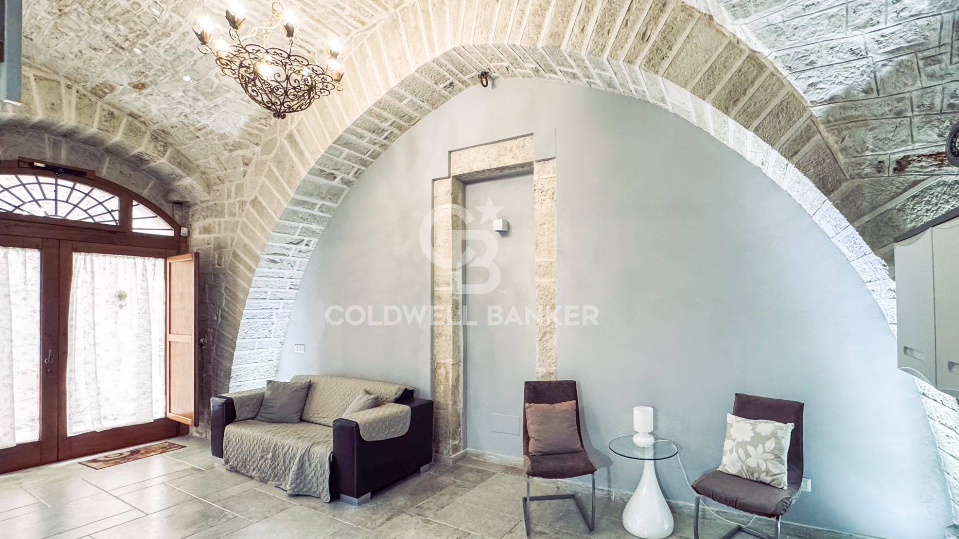 Appartamento indipendente in vendita a Giovinazzo