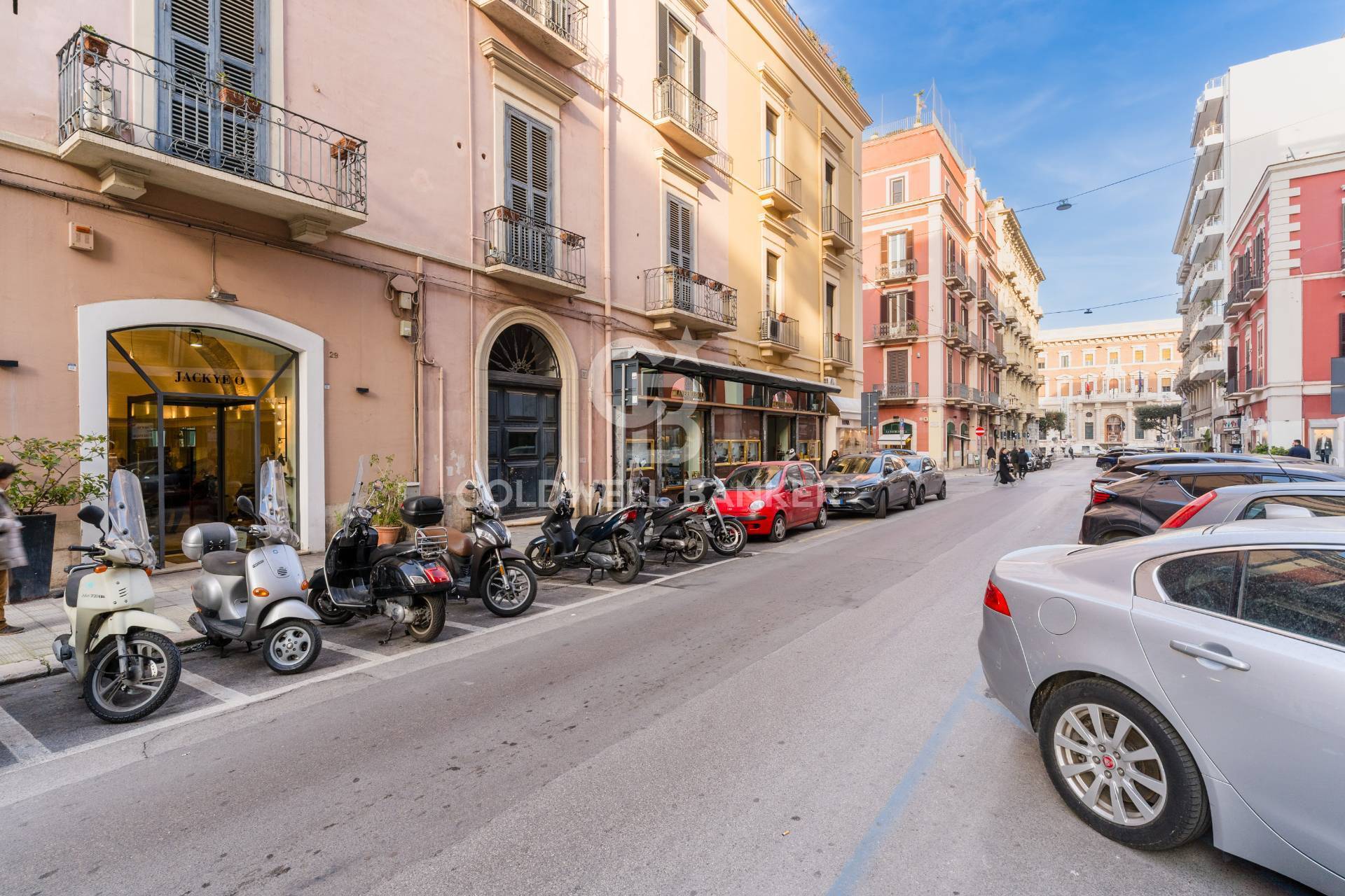 Attivit commerciale in vendita a Bari, Murat