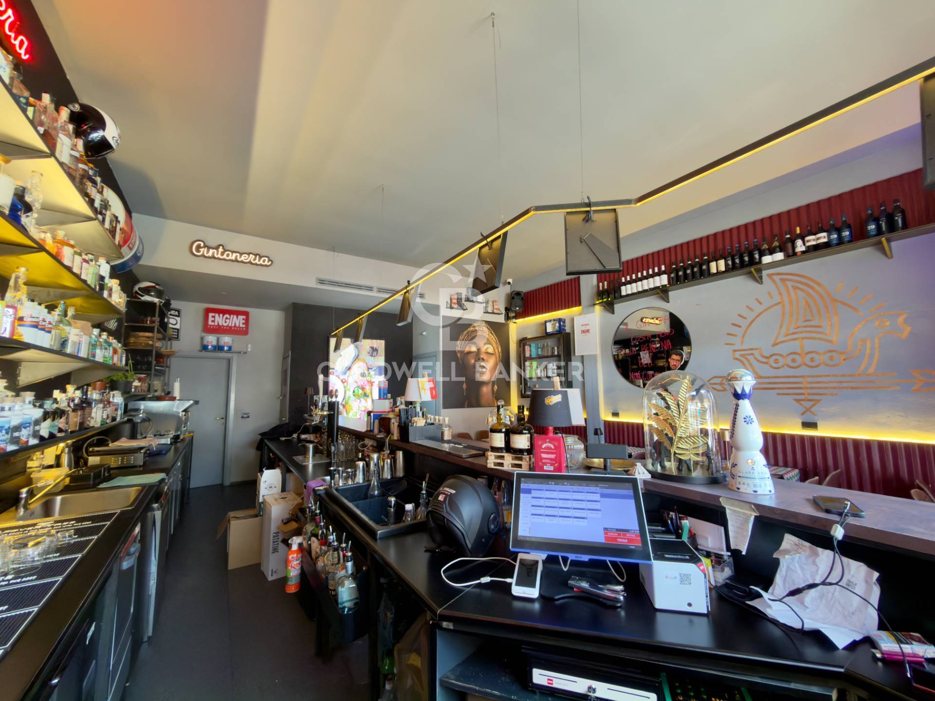 Attivit commerciale in vendita a Bari