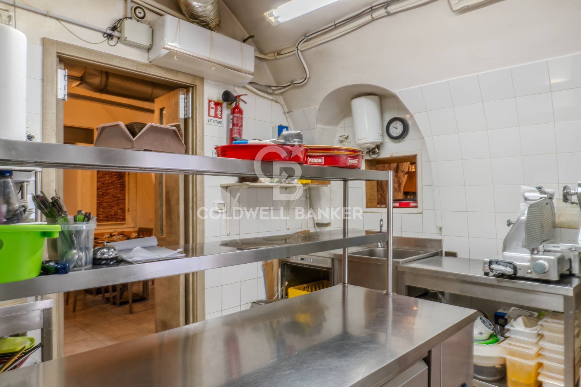 Attivit commerciale in affitto a Casamassima