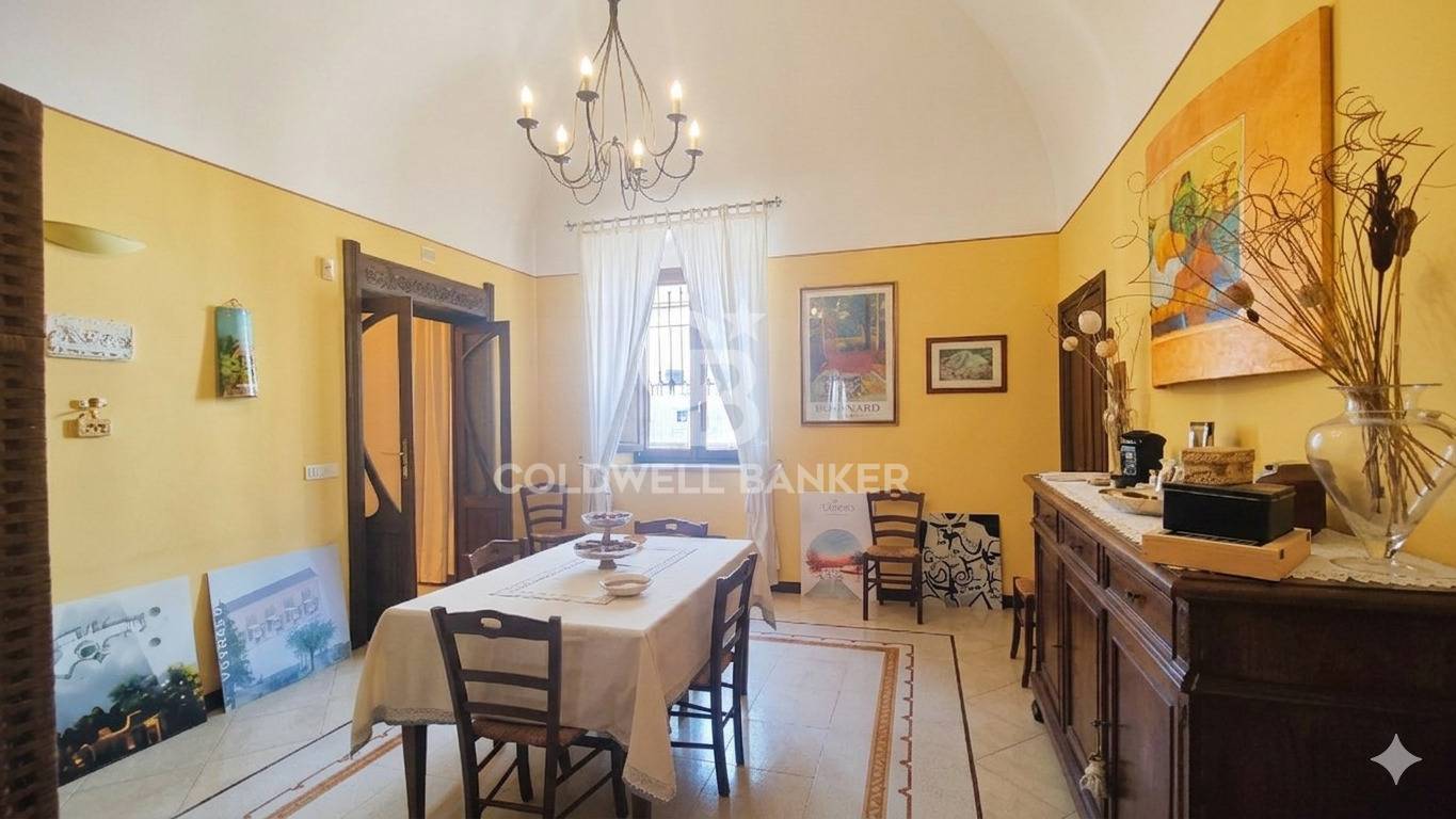 Casa indipendente in vendita a Adelfia, Montrone