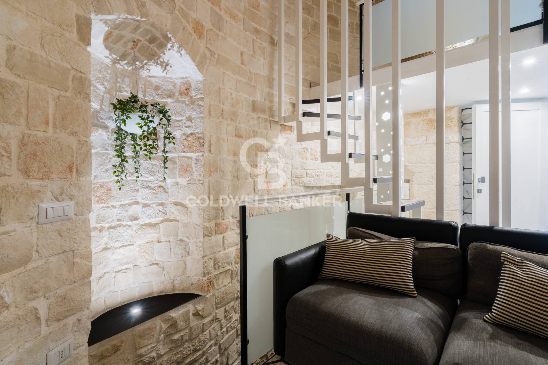 Appartamento indipendente in vendita a Giovinazzo