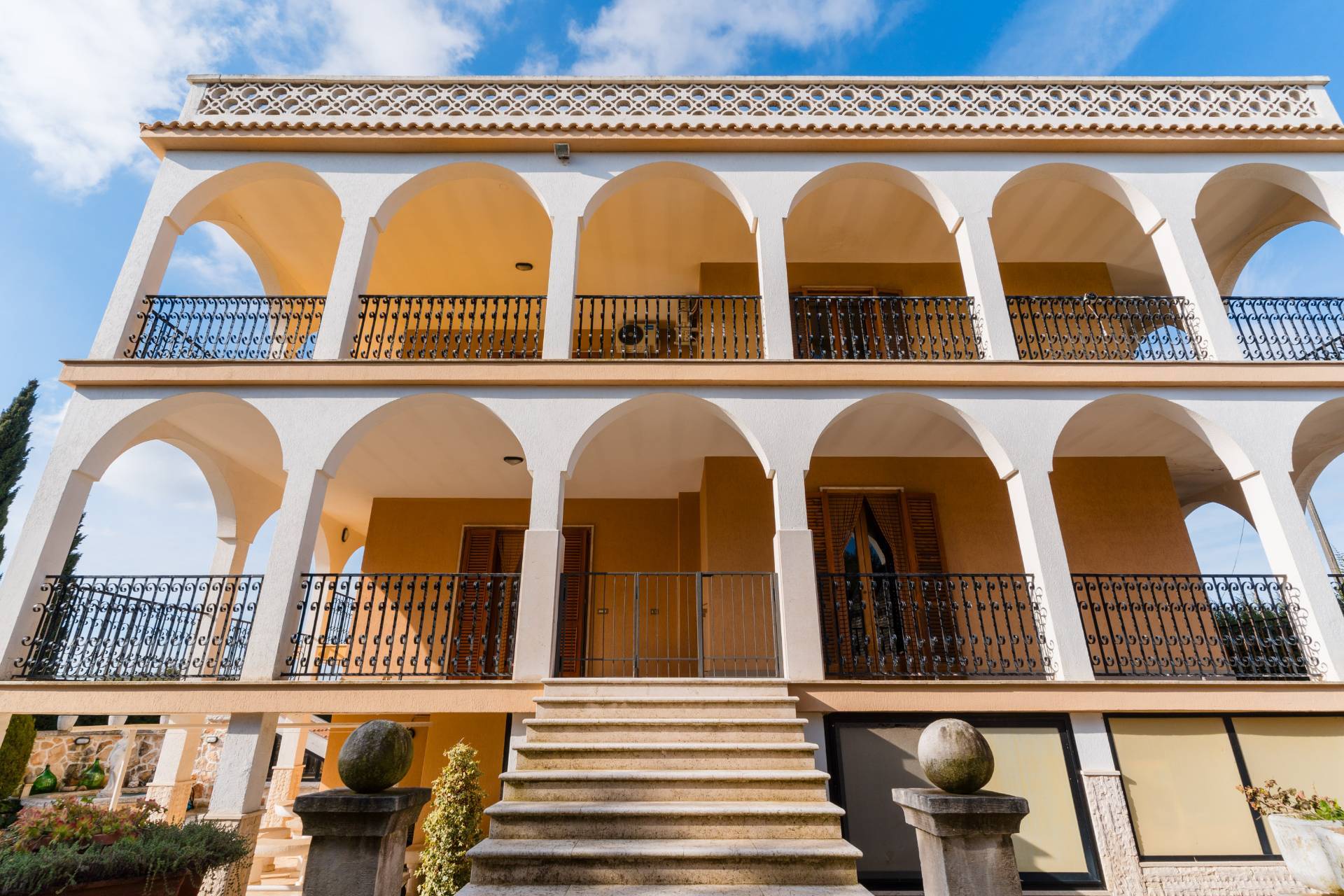 Stabile / Palazzo in affitto a Noci