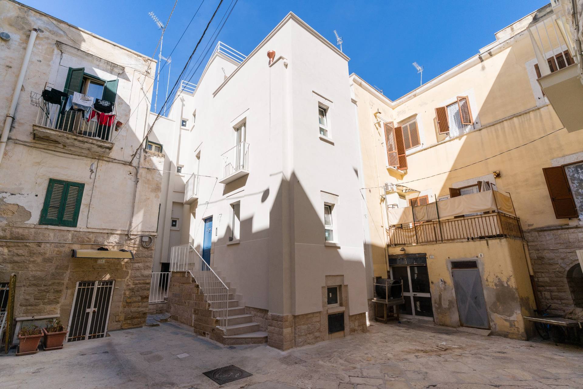 Stabile / Palazzo in vendita a Trani