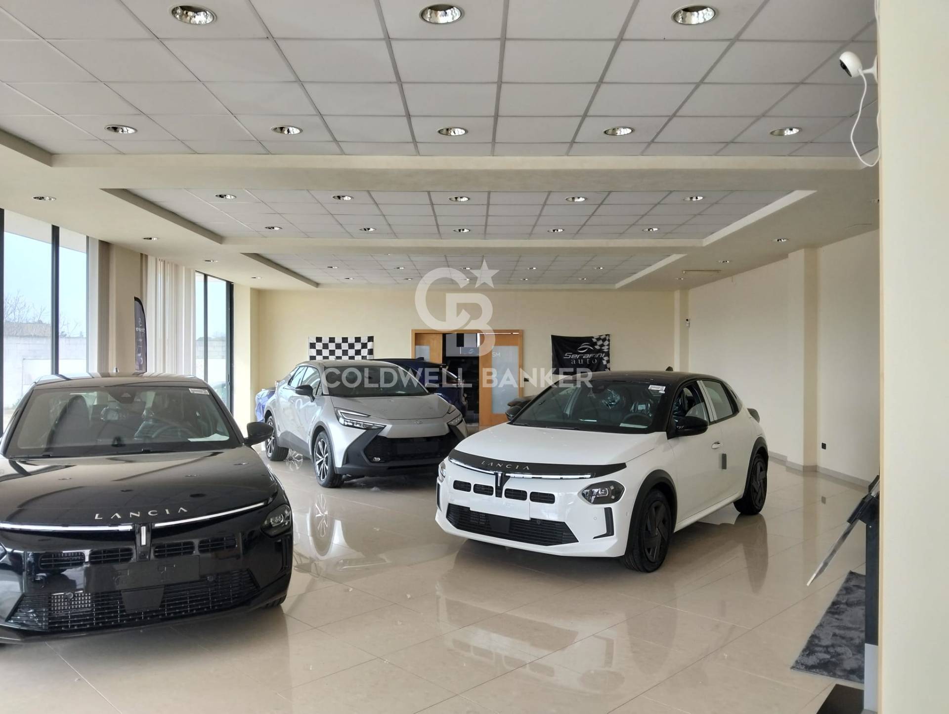 Locale commerciale in affitto a Galatina