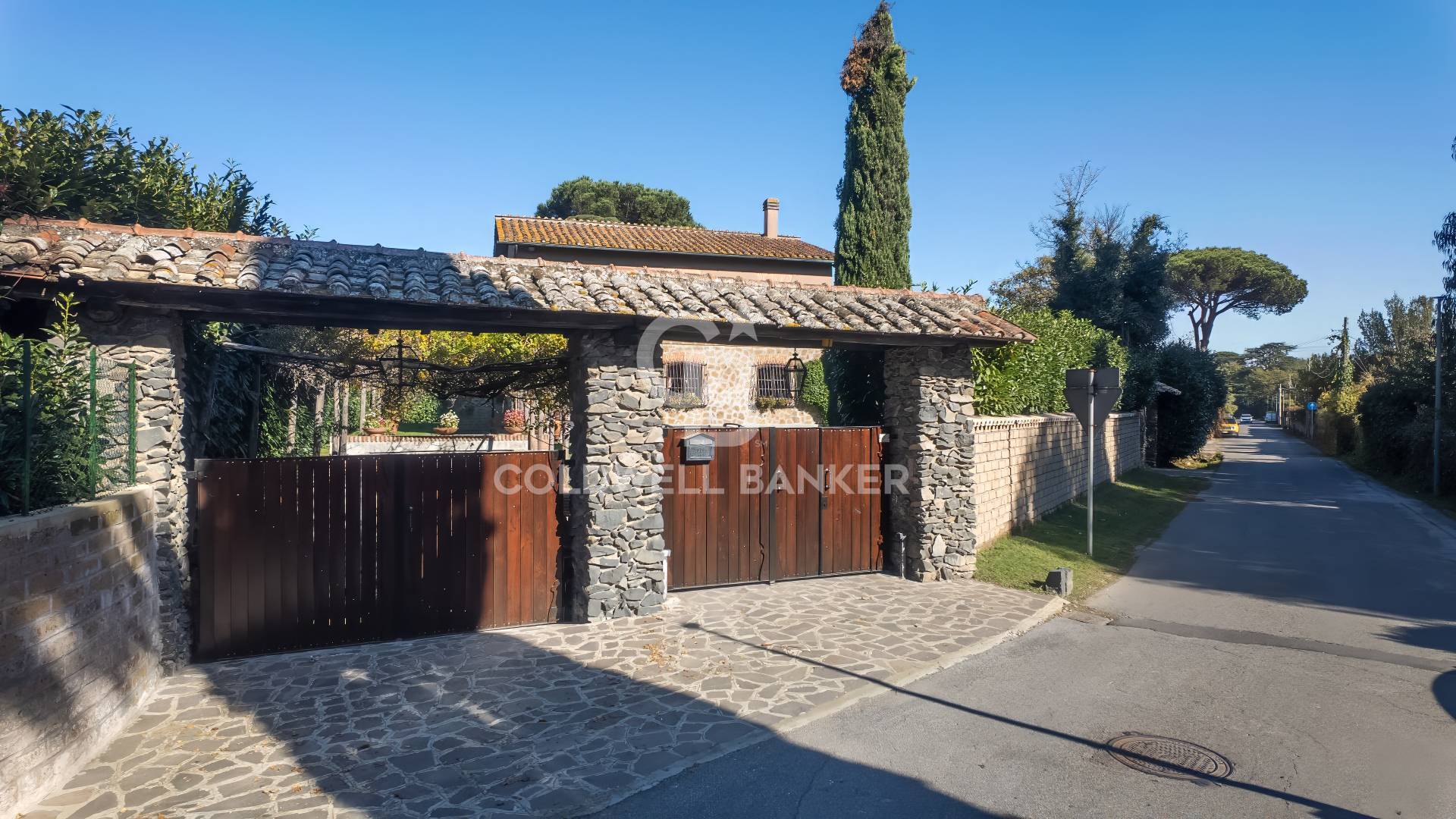 Villa in vendita a Nepi