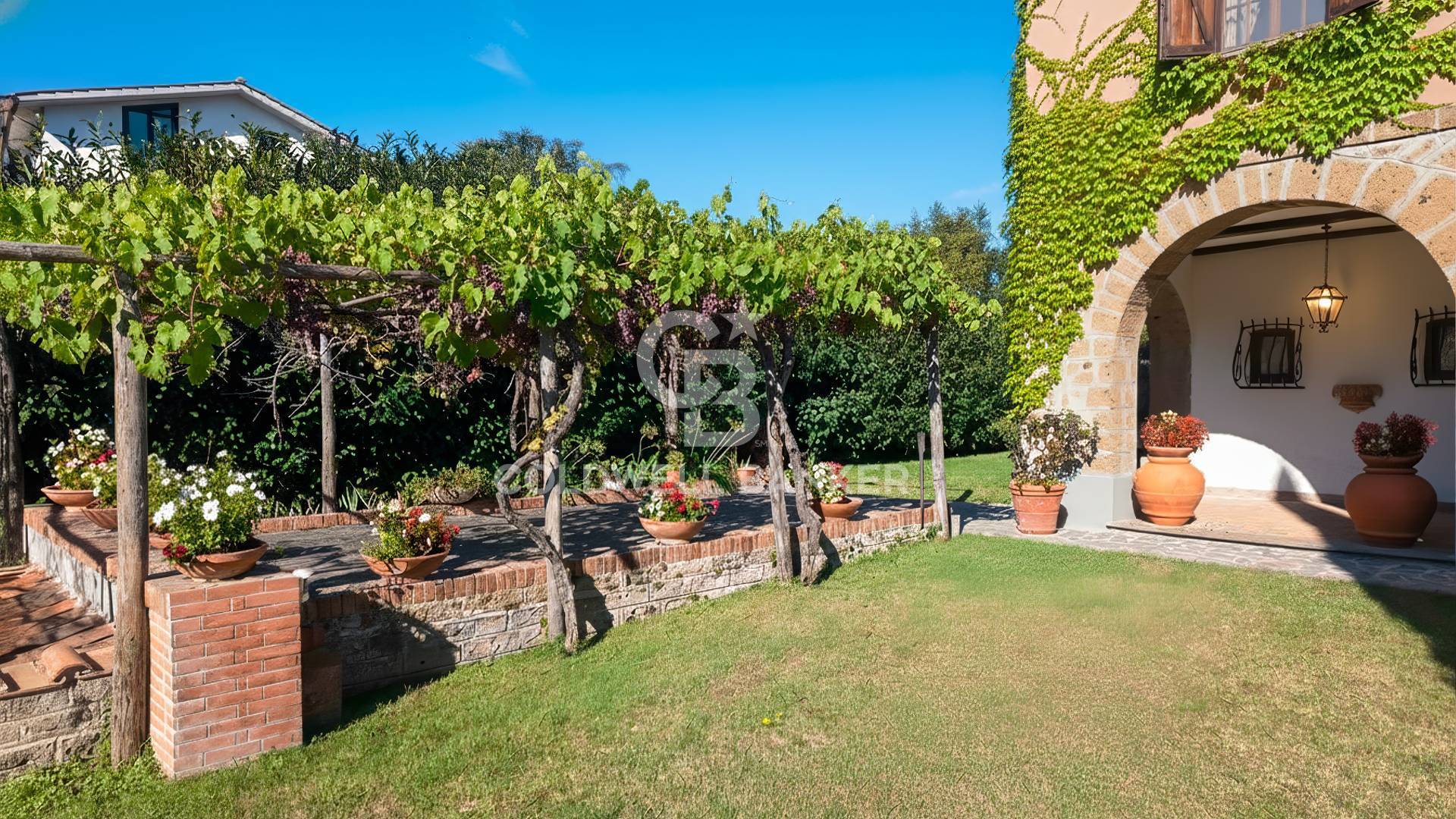 Villa in vendita a Nepi