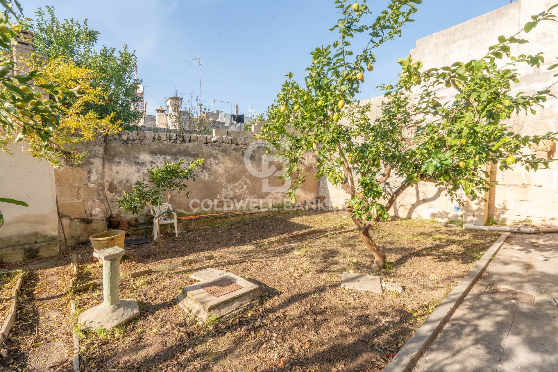 Casa indipendente in vendita a Martano