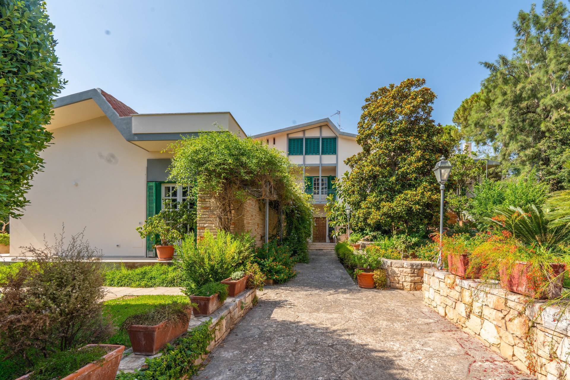 Villa bifamiliare in vendita a Galatina