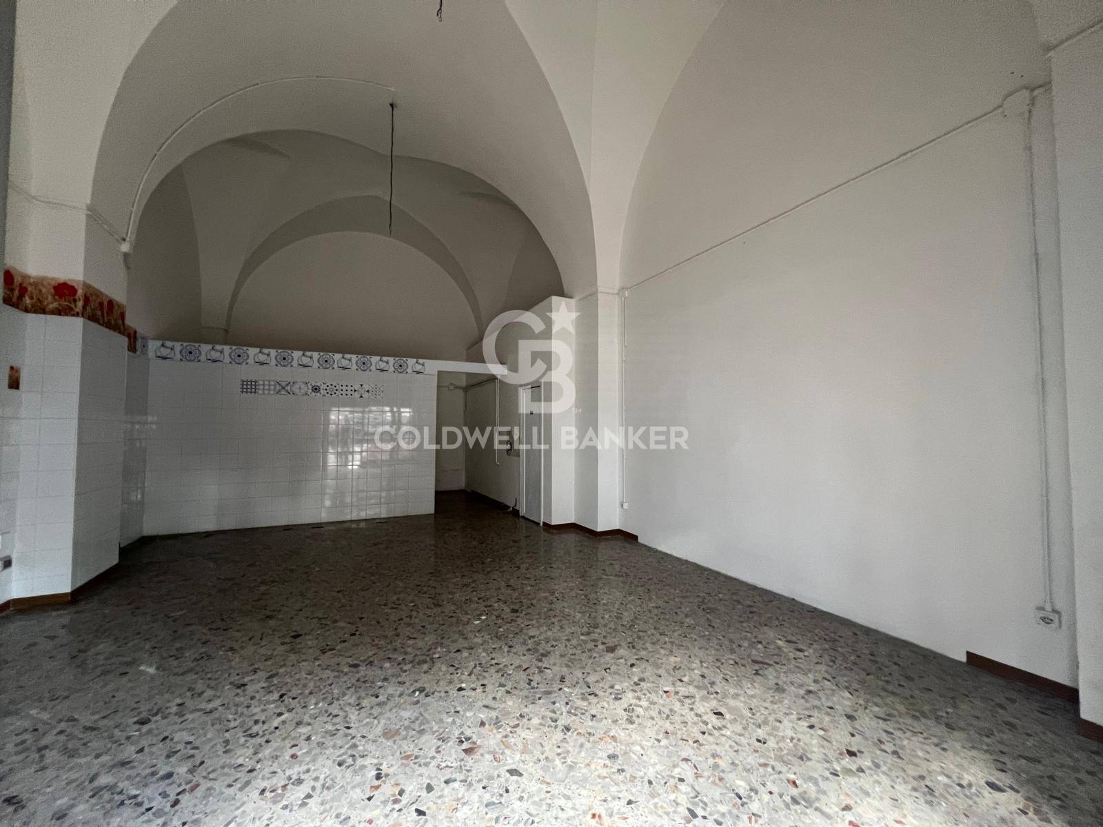 Locale commerciale in affitto a Galatina