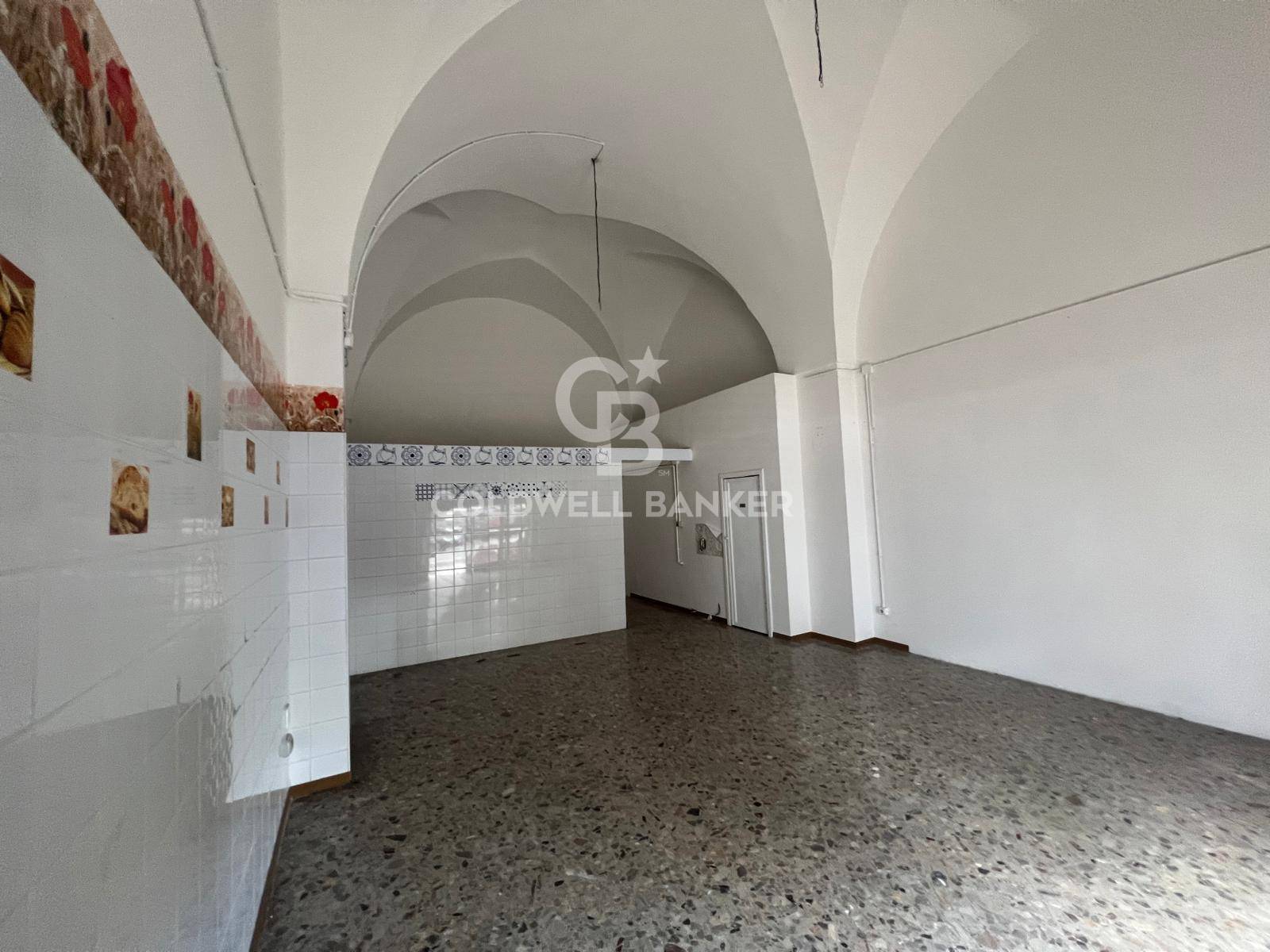 Locale commerciale in affitto a Galatina
