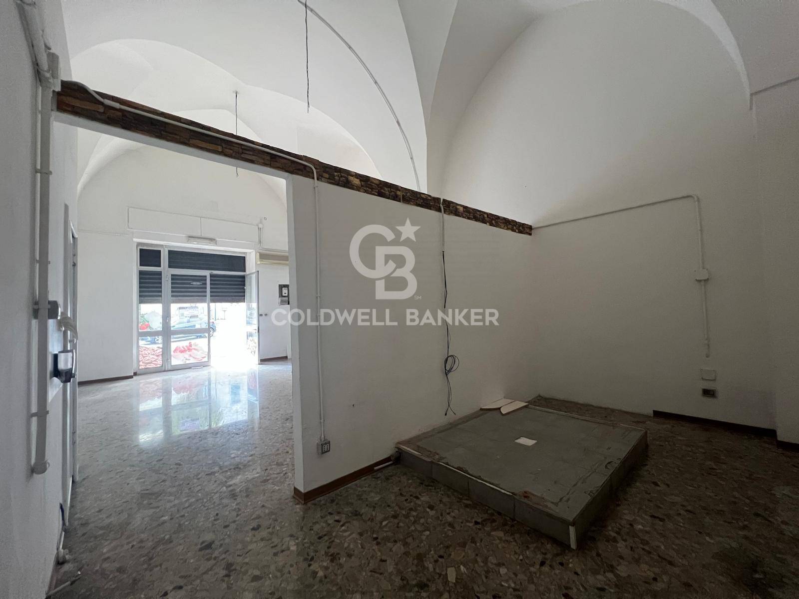 Locale commerciale in affitto a Galatina
