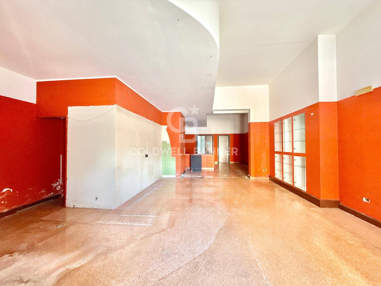 Locale commerciale in affitto a Galatina