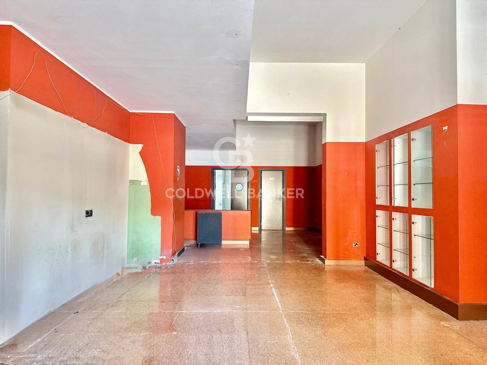 Locale commerciale in affitto a Galatina