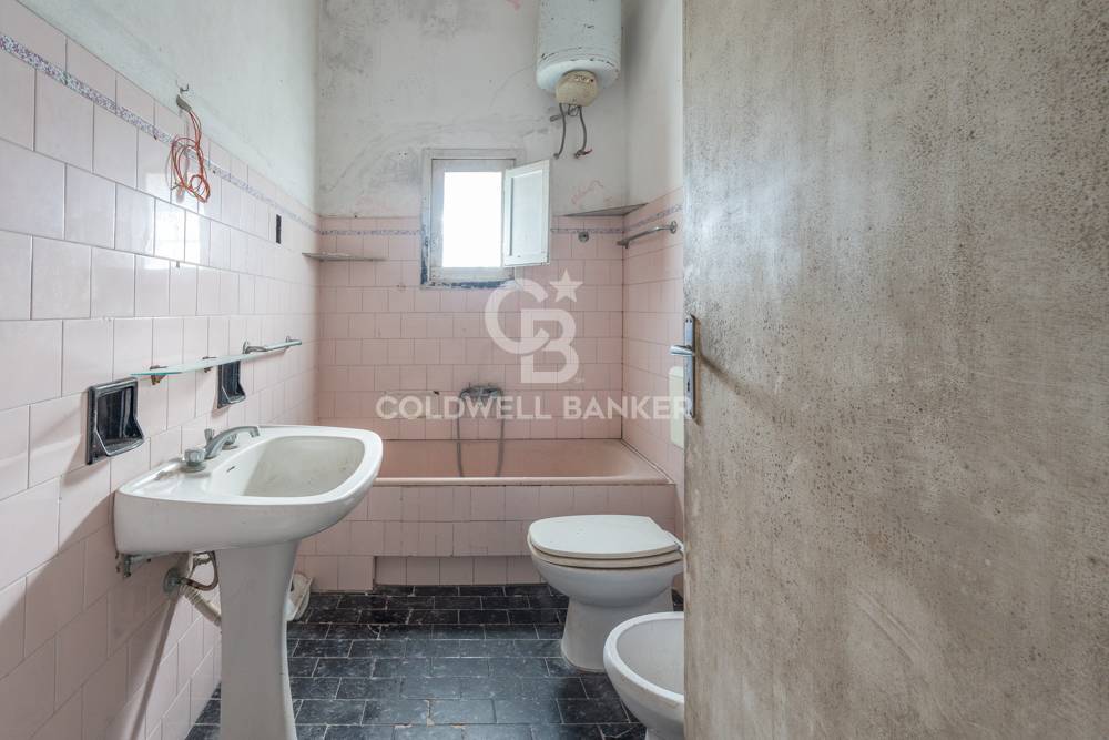 Villa storica in vendita a Aradeo