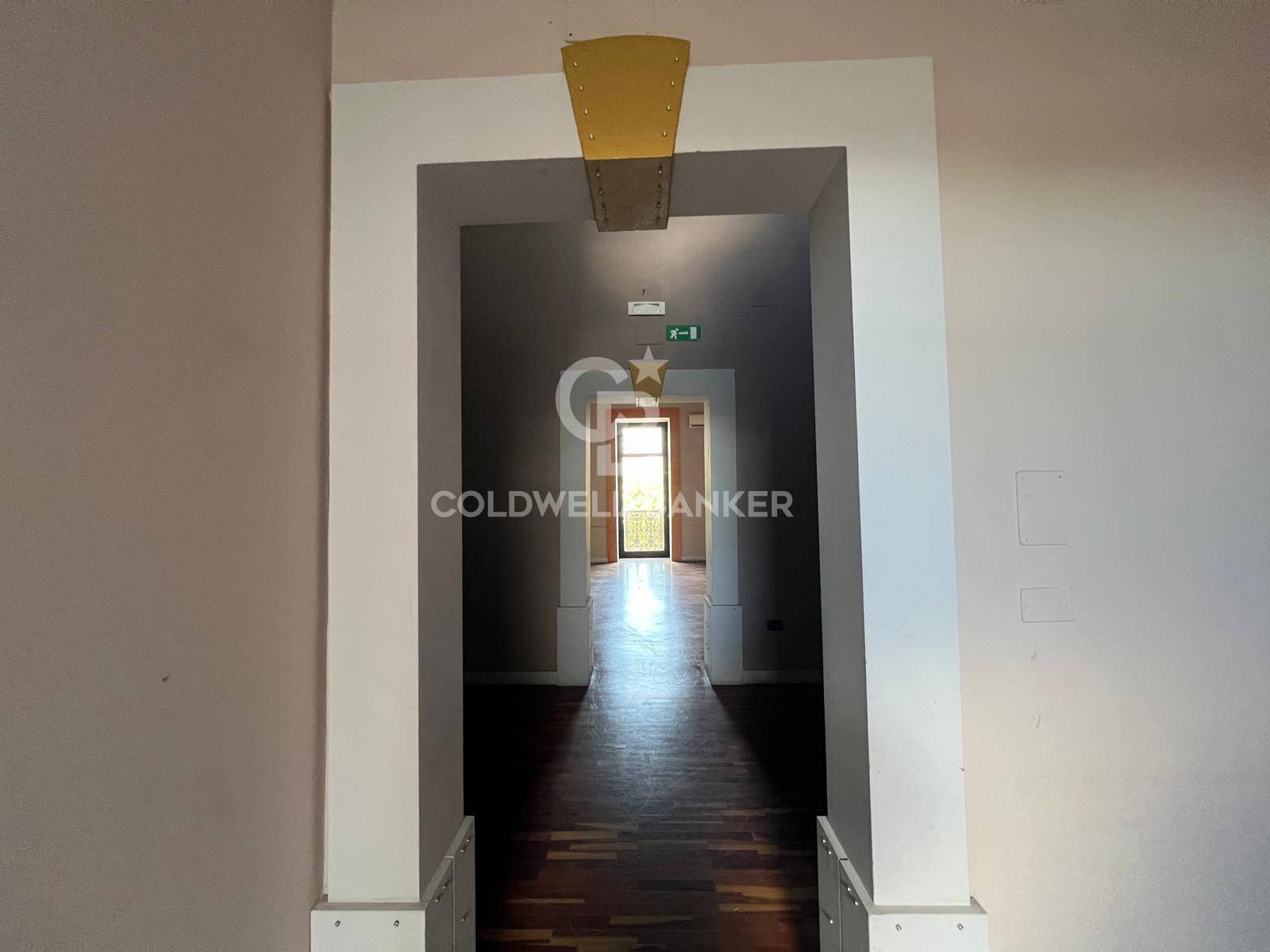 Locale commerciale in affitto a Galatina