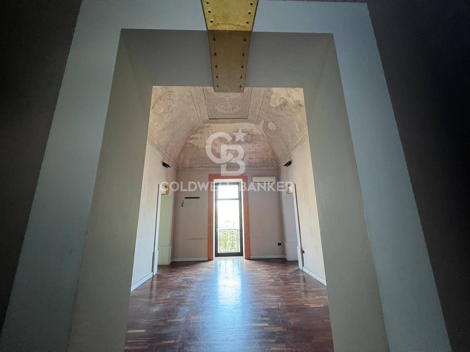 Locale commerciale in affitto a Galatina