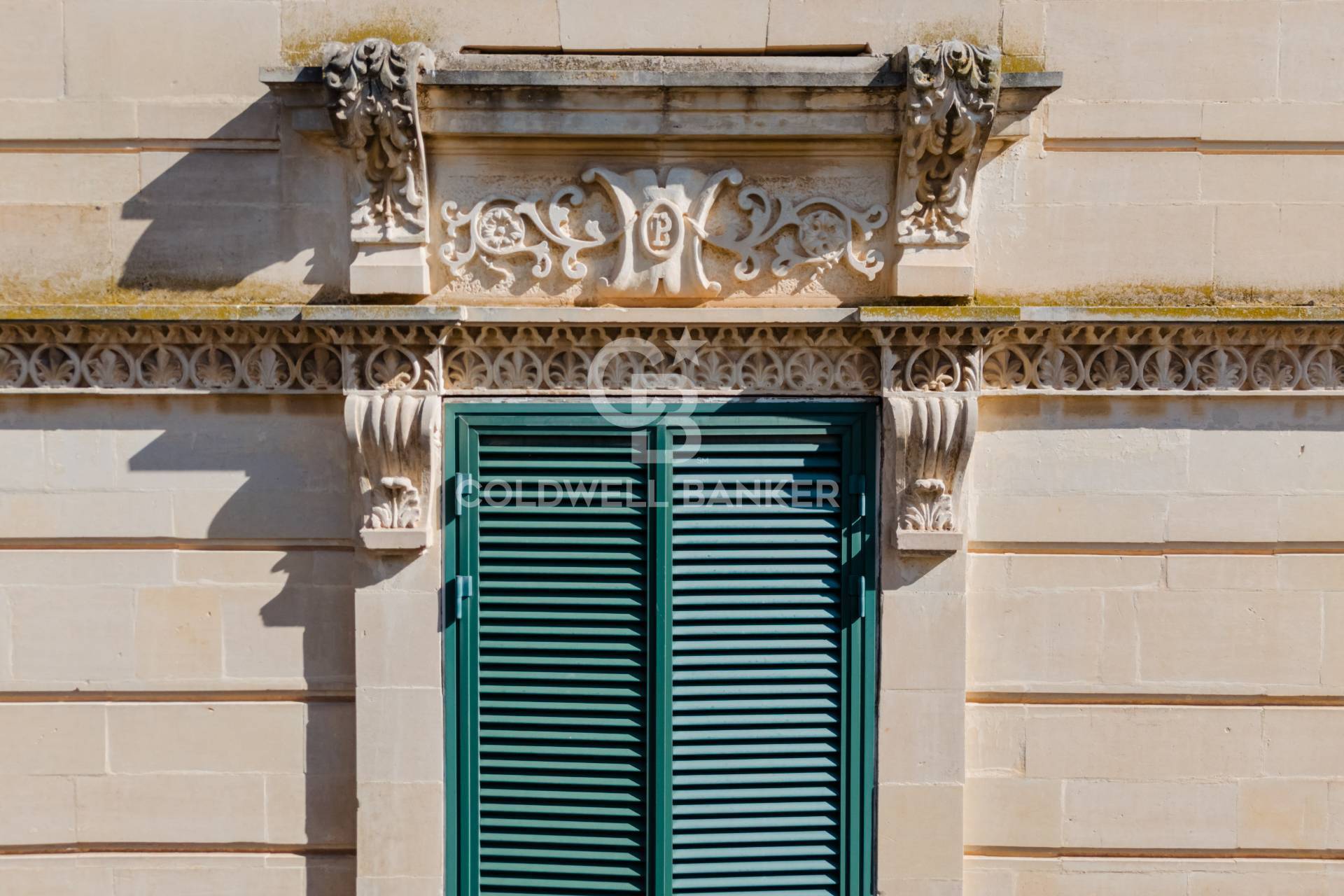 Palazzo in vendita a Nard